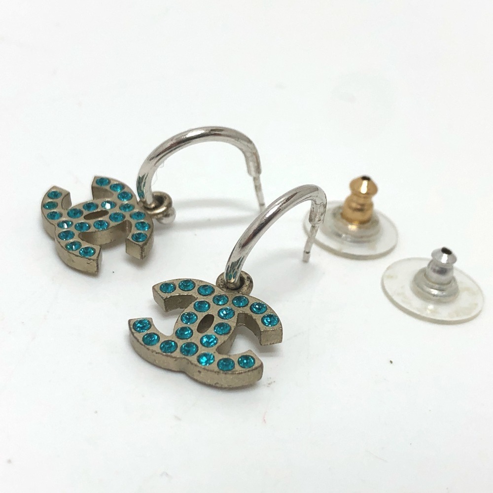 CHANEL Authentic Silver Logo Earrings - Picture 6 of 6